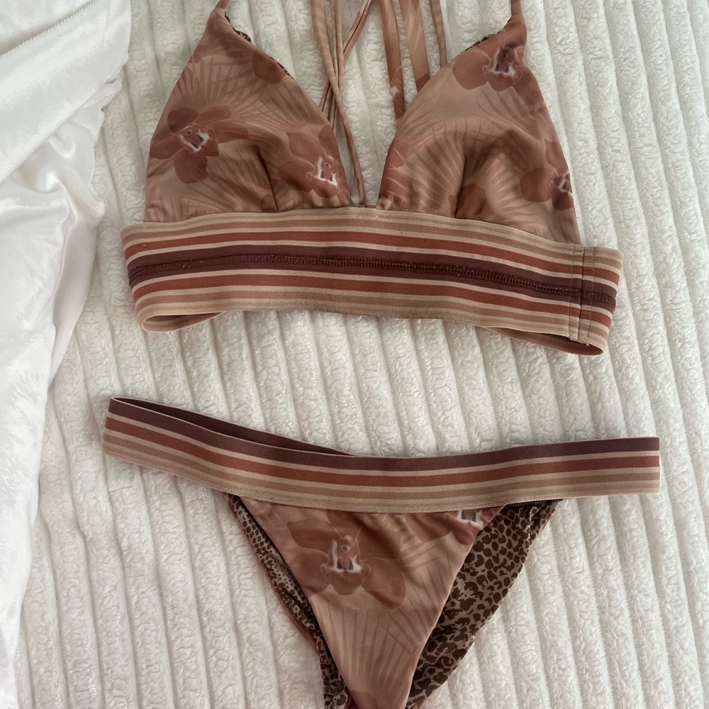 Acacia Swimwear Set in Capsule Modern Pacific